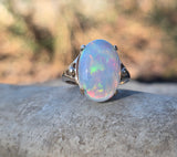 14k yellow gold Ethiopian opal estate ring