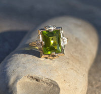 10k gold vintage emerald cut peridot ring