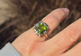 10k gold vintage emerald cut peridot ring