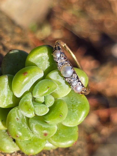 18ct gold pearl and diamond Edwardian ring band