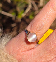 14k gold Victorian cat's eye moonstone antique ring