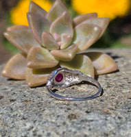 14k white gold Art Deco antique ruby and diamond ring