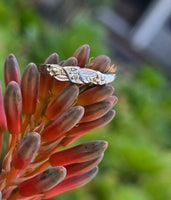 14k white gold 3 diamond vintage stackable band