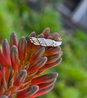 14k white gold 3 diamond vintage stackable band