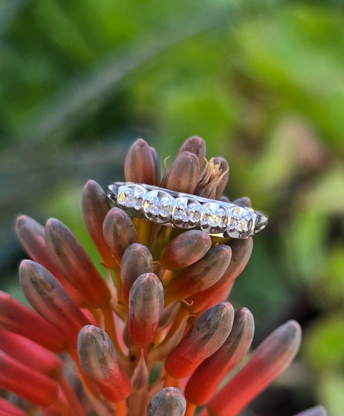 14k white gold 5 diamond vintage estate stackable band