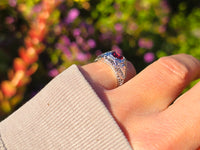 14k white gold c.1920's garnet filigree antique ring