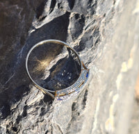 18ct gold two tone Deco estate diamond & sapphire ring - band