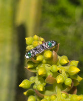 14k gold two tone emerald & diamond antique band ring