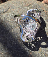 18k white gold diamond estate Art Deco c.30's filigree glove shield ring
