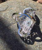 18k white gold diamond estate Art Deco c.30's filigree glove shield ring