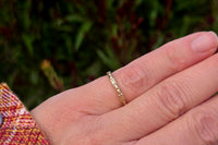14k gold 2mm vintage floral engraved wedding band - size 5.5