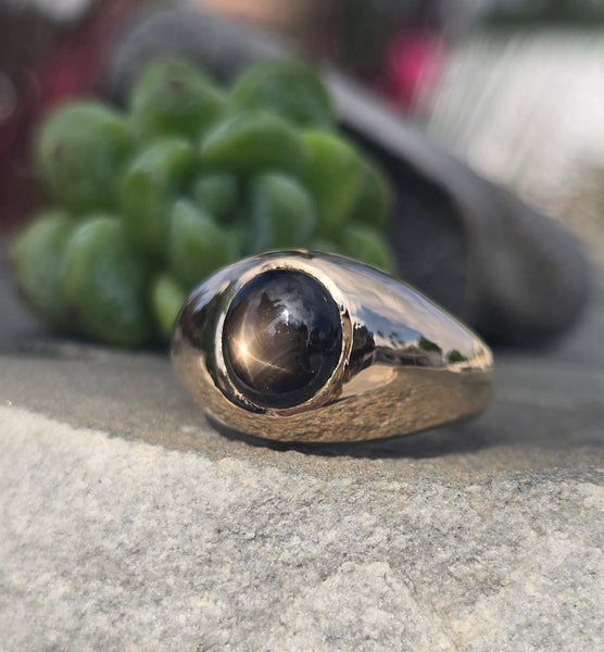 14k gold star sapphire estate ring