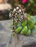 18ct gold + silver top Edwardian diamond, peridot & pearl brooch pin pendant