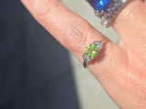 10k gold two-tone vintage peridot and diamond ring