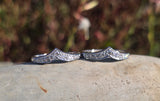 14k white gold diamond estate curved V band - guard