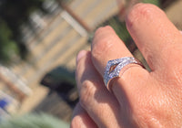 14k white gold diamond estate curved V band - guard