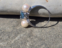 platinum pearl and aquamarine estate 3-stone ring
