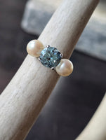 platinum pearl and aquamarine estate 3-stone ring