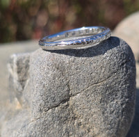 18k white gold 10 diamond vintage Art Deco engraved wedding band