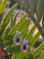 plat & 18ct white gold Art Deco diamond and sapphire earrings dangle drops