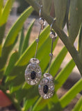 plat & 18ct white gold Art Deco diamond and sapphire earrings dangle drops
