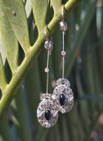 plat & 18ct white gold Art Deco diamond and sapphire earrings dangle drops