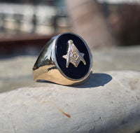 10k gold black onyx Masonic vintage estate ring