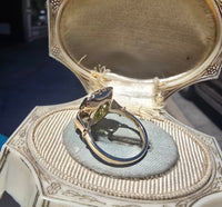14k yellow gold peridot estate ring