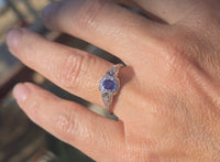 platinum Deco c.1920's filigree blue sapphire and diamond estate ring