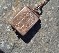 10ct gold Victorian intaglio locket necklace pendant