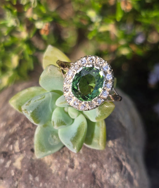 silver top and 18ct gold green tourmaline & diamond estate antique ring