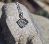 14k-18k white gold Deco c.1920's filigree diamond pendant necklace
