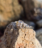 18k white gold Art Deco c.1920's diamond vintage estate ring