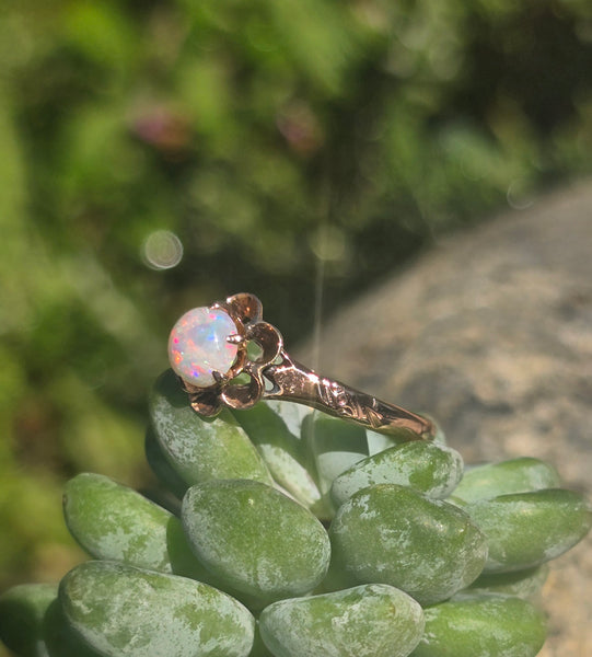 10k gold Victorian opal antique ring