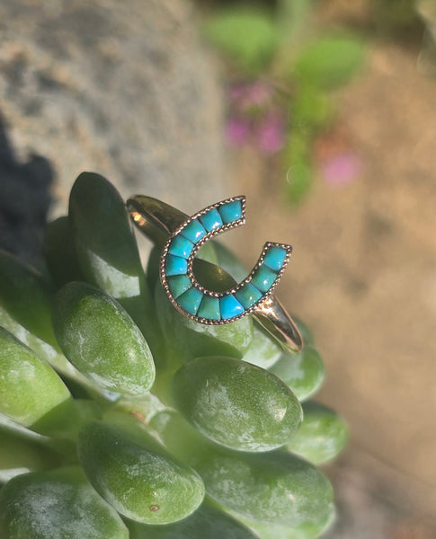 14ct gold Victorian turquoise horseshoe ring band