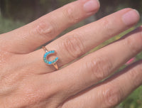 14ct gold Victorian turquoise horseshoe ring band