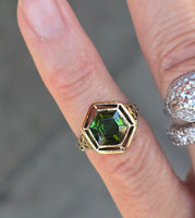 14k gold filigree green tourmaline estate ring