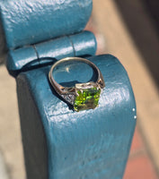 10k gold two tone emerald cut peridot and diamond estate ring