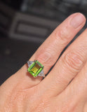 10k gold two tone emerald cut peridot and diamond estate ring