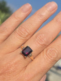 10k gold Deco garnet estate ring