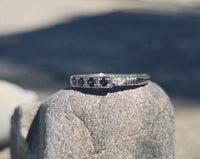 18k white gold sapphire vintage Art Deco engraved wedding band