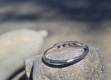 18k white gold sapphire vintage Art Deco engraved wedding band