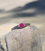 18ct gold two tone ruby solitaire engraved antique ring