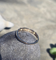 14k gold two-tone natural alexandrite & diamond estate wedding band