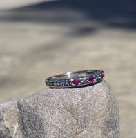 18k white gold ruby vintage Art Deco engraved wedding band