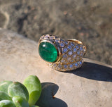 18k gold Colombian emerald and diamond estate ring