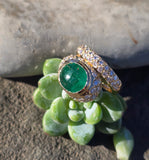 18k gold Colombian emerald and diamond estate ring