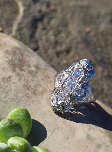 14k white gold Art Deco c.1920's diamond filigree glove shield ring