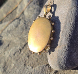 9ct- 10ct gold Victorian carved cameo angel estate pendant necklace