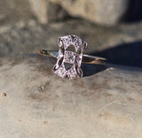 14k gold two tone Deco filigree diamond glove shield estate ring